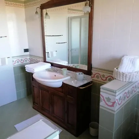 La Casa Di Talin Serravalle delle Langhe