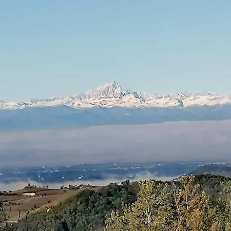 Farm stay La Casa Di Talin Serravalle delle Langhe