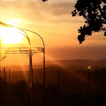 La Casa Di Talin Gospodarstwo agroturystyczne Serravalle delle Langhe
