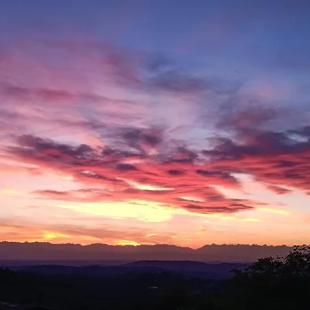 Фермерский дом La Casa Di Talin Serravalle delle Langhe