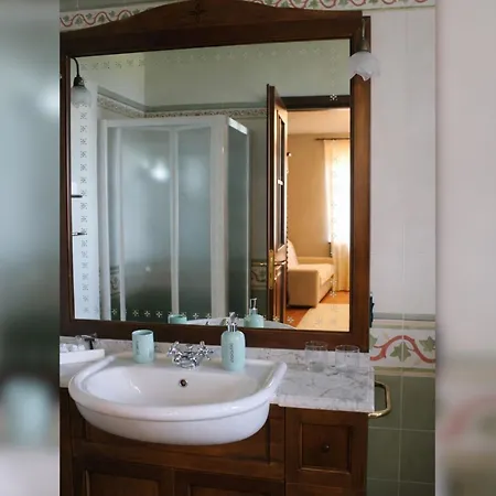 La Casa Di Talin Фермерский дом Serravalle delle Langhe